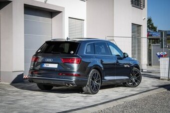 SQ7 4.0 TDI V8, Matrix, Webasto, Pano, Nočné videnie, DPH