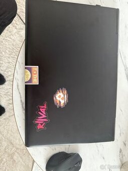 Predám notebook Lenovo