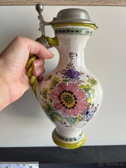 Zaujimaby vysoky taliansky krigel rucne malovany