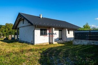 NOVÁ CENA Moderný 4-izb.bungalov,Čakanovce, KE-okolie, 7 ár