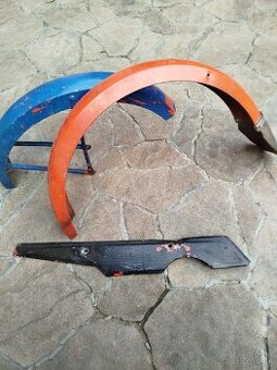 Blatníky a bočný plech babetta 207