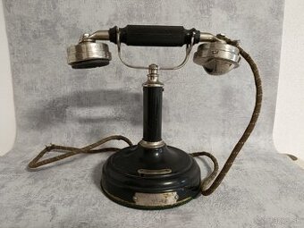 Velmi starý telefon - historicky telefon štitok Ericsson