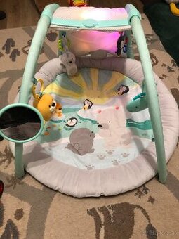 Bright Starts Deka na hranie svetelna Arctic Glow