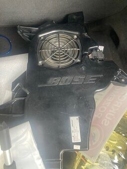 Subwoofer Bose Audi A3 8p 2003 3d