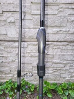 Predam udice GREYS Torsion 12ft 2,75lb