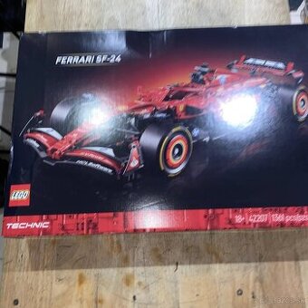 LEGO Technic 42207 Ferrari SF-24 F1