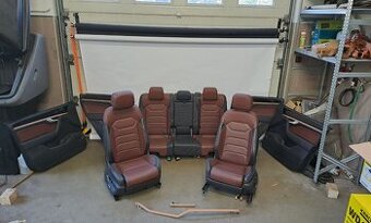 Volkswagen Touareg 3 760 / kožené sedadla + tapacíe