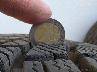 Predám zimne pneumatiky 225/45 R17 V XL