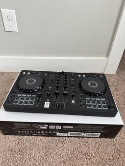 Pioneer DDJ FLX4