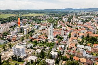 Na predaj zrekonštruovaný priestranný 3 izbový byt v Lučenci