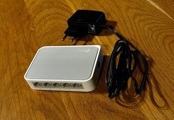 Switch TP link, Tenda