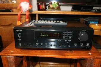 ONKYO TX-8255