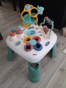 Interaktívny detský stolík