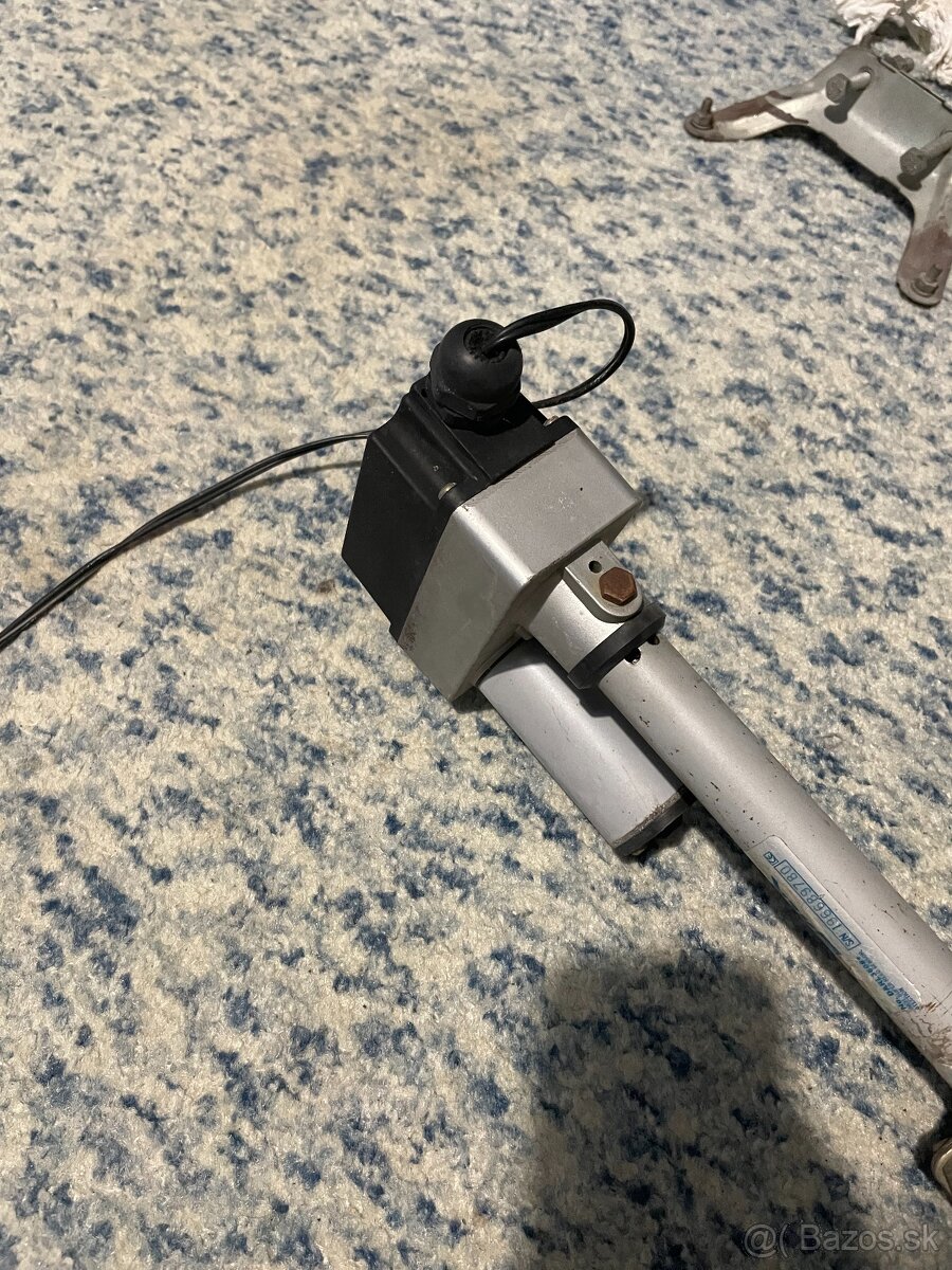 motor na otáčanie satelitnej paraboly - 2