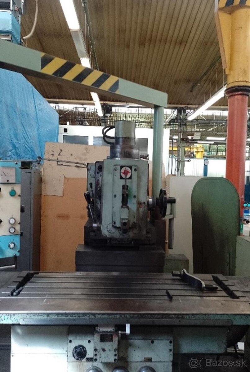 Konzolová frézka TOS FGS 32 - 2