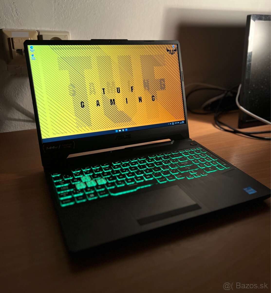 Herný notebook ASUS - 2