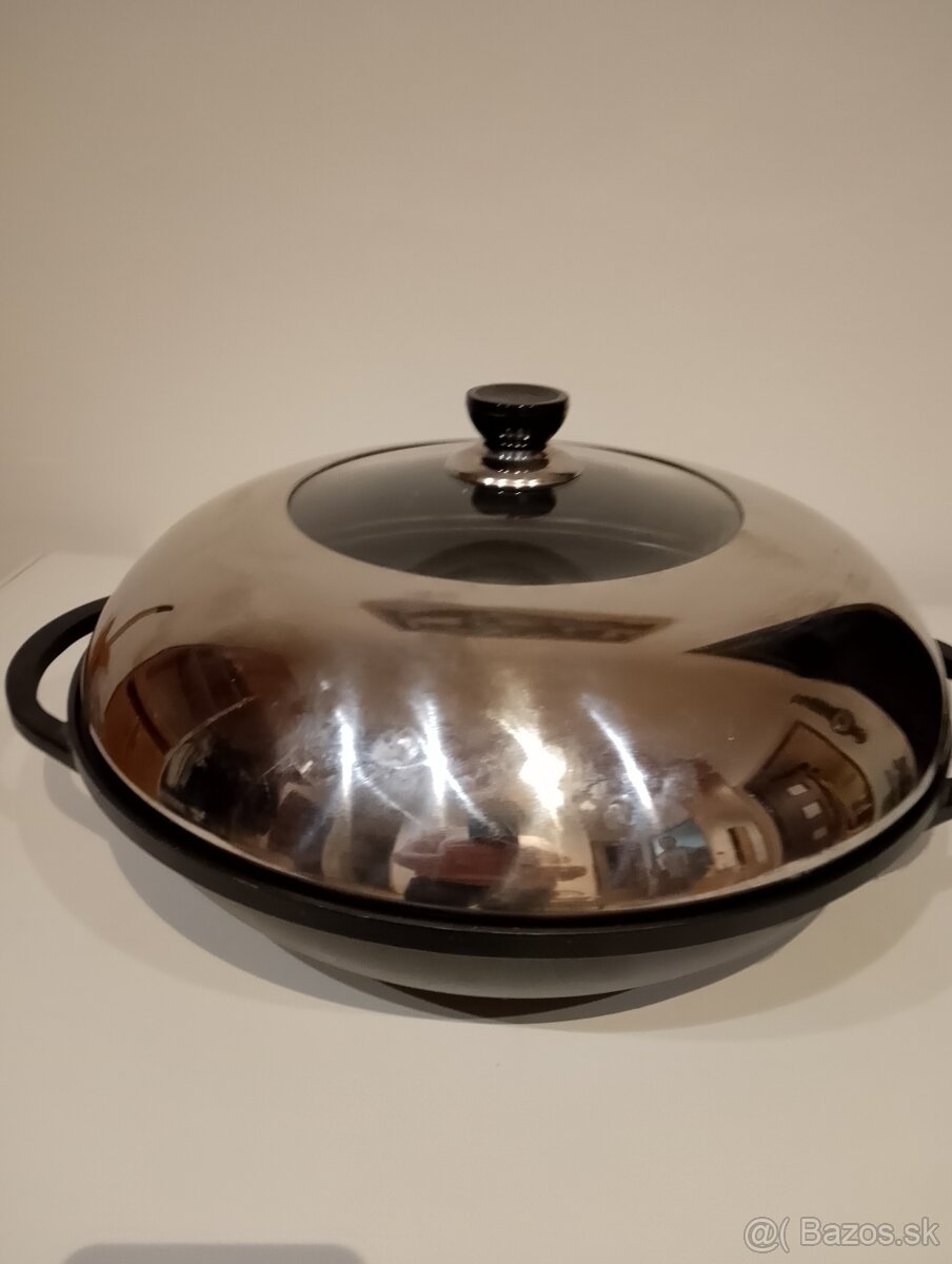 Wok panvica - 2