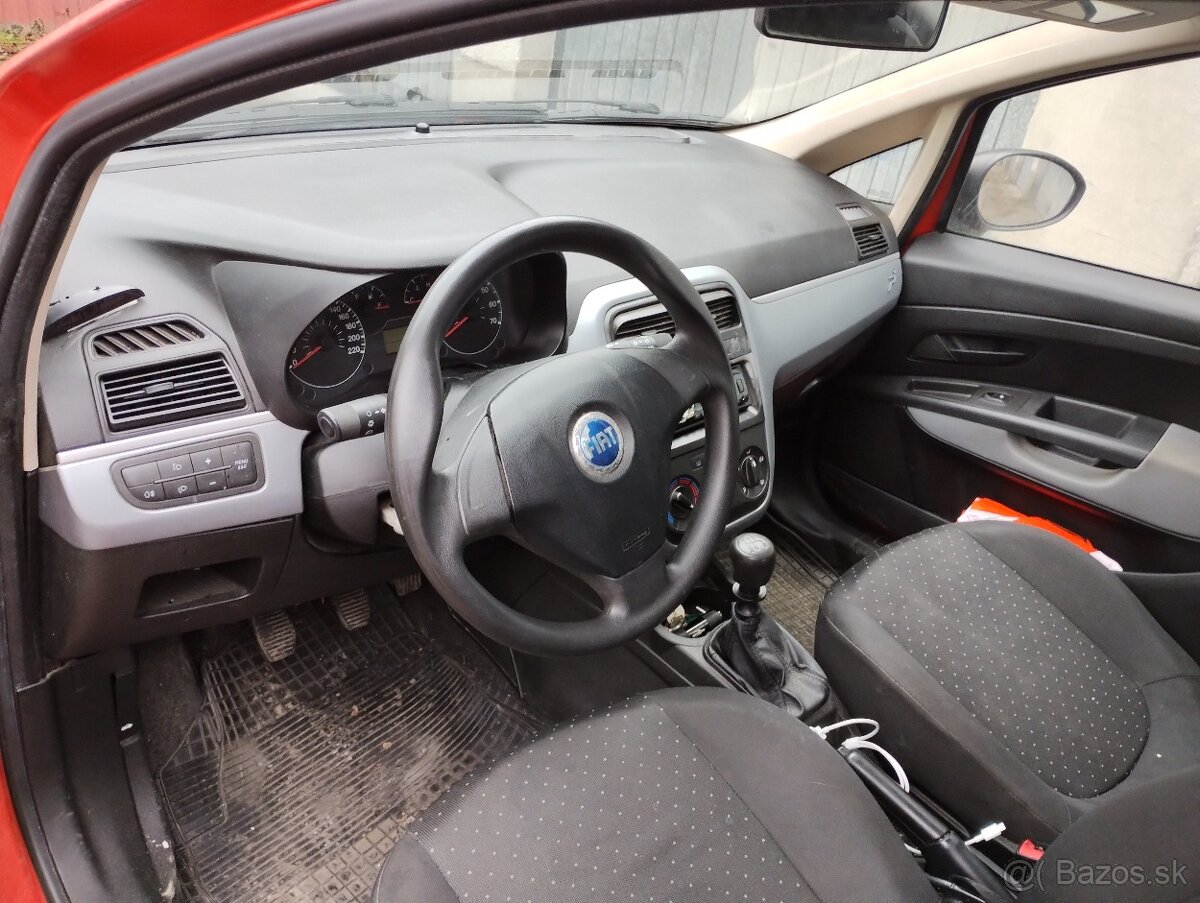 Predam Fiat Punto - 2