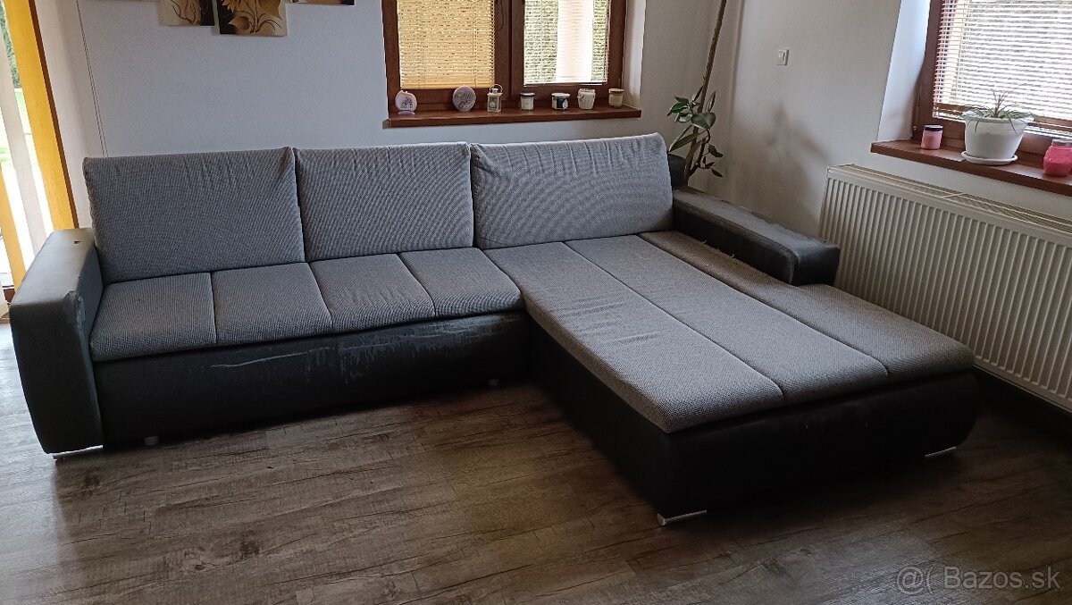 Rozkladací rohový gauč. - 2