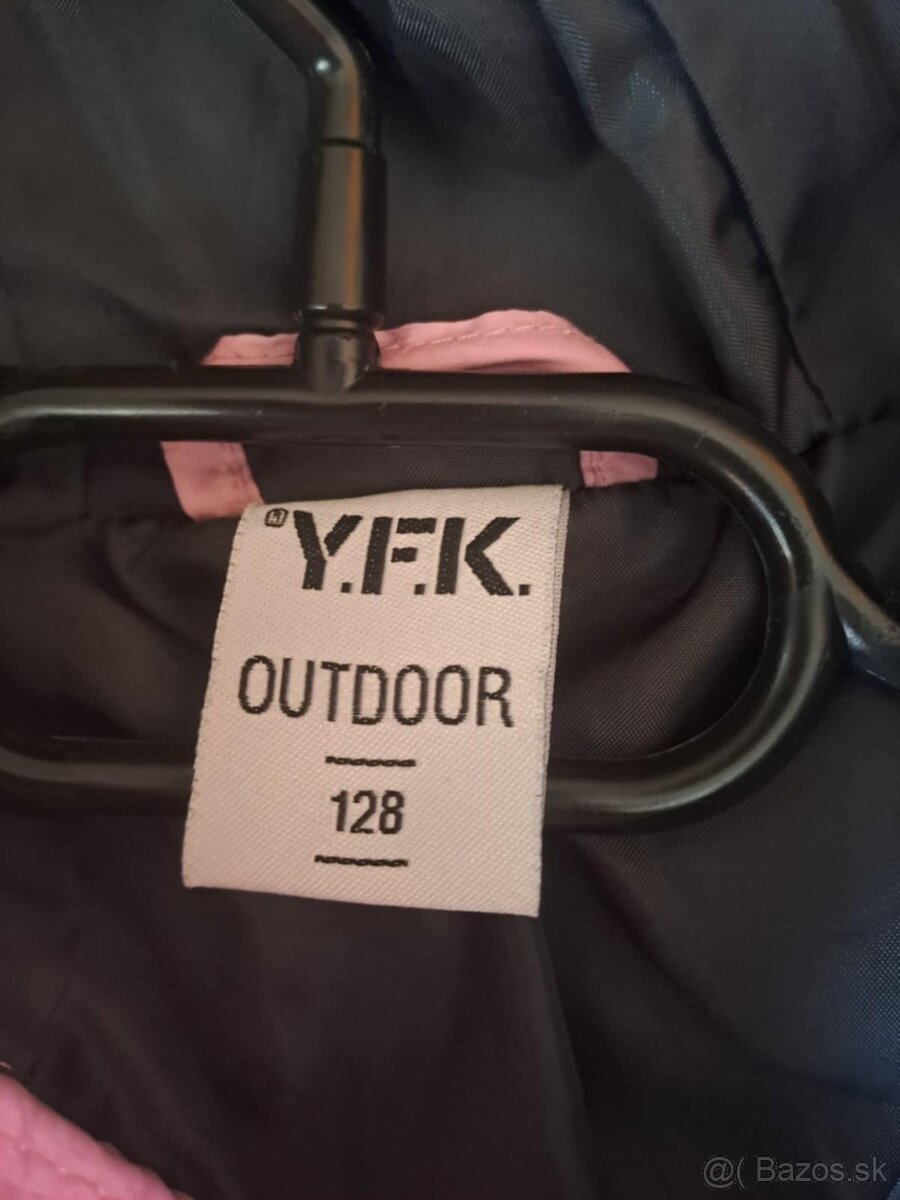 Dievčenská bunda 128 - 2