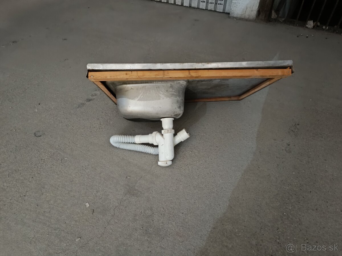 Nerezove umyvadlo so sifonom 80x61 - 2