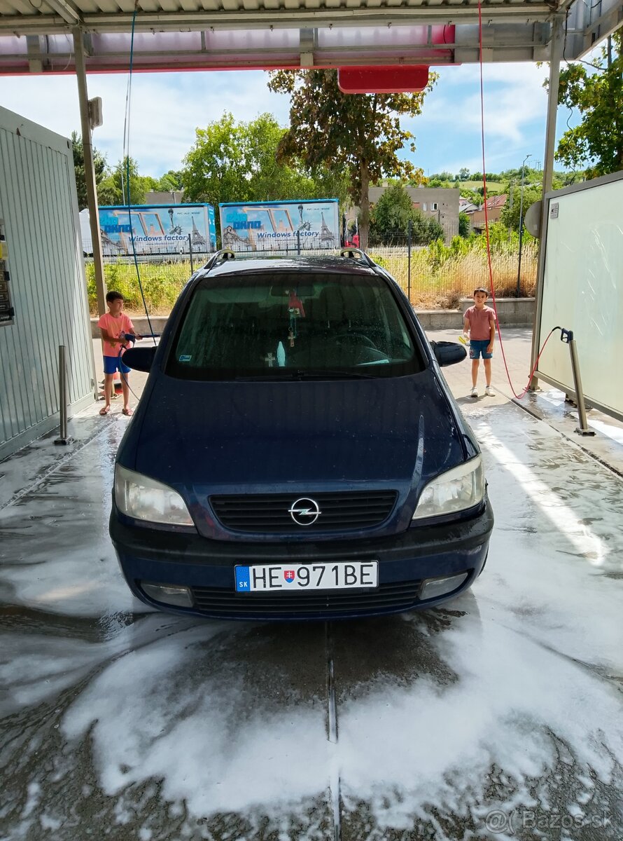 Opel zafira - 2
