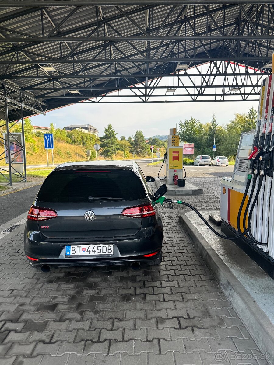 Volkswagen Golf Gti - 2