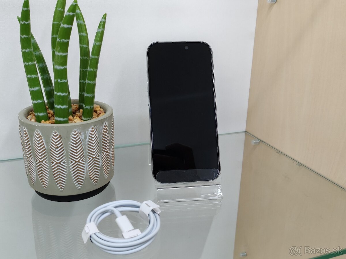 Iphone 16 Pro 256GB | ZÁRUKA 24M - 2