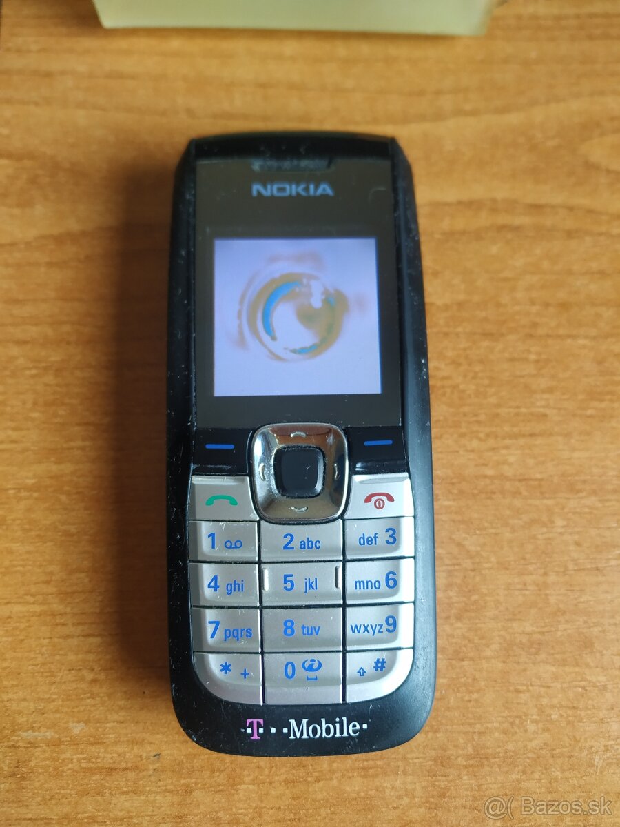 {14} Mobilný telefón Nokia 2610 - 2