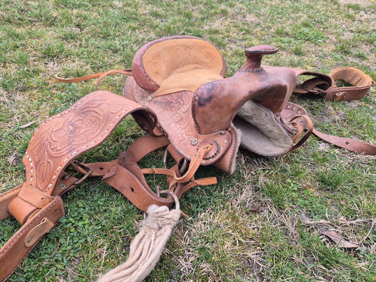 Sedlo pre kone set - 2