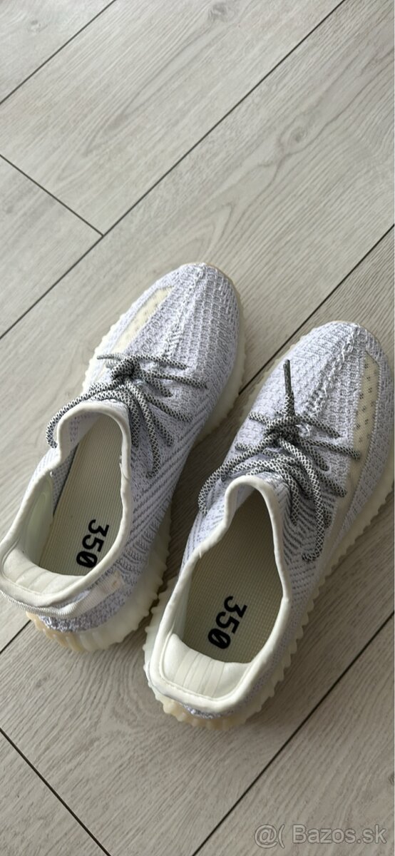 Adidas Yeezy 350 - 2