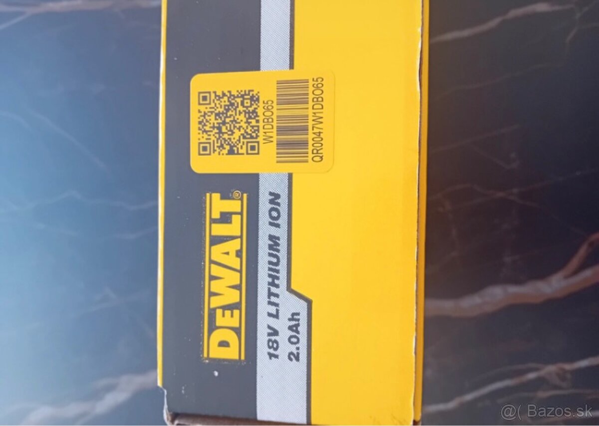 Aku vrtacka/skrutkovac dewalt 2x2,0Ah - 2