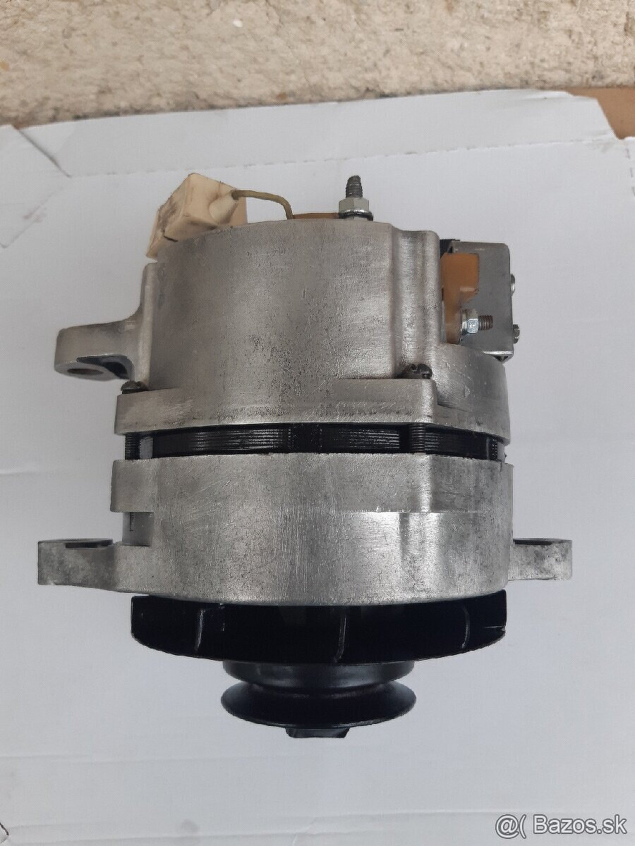 Alternátor 851.3701 14V 52A - 2