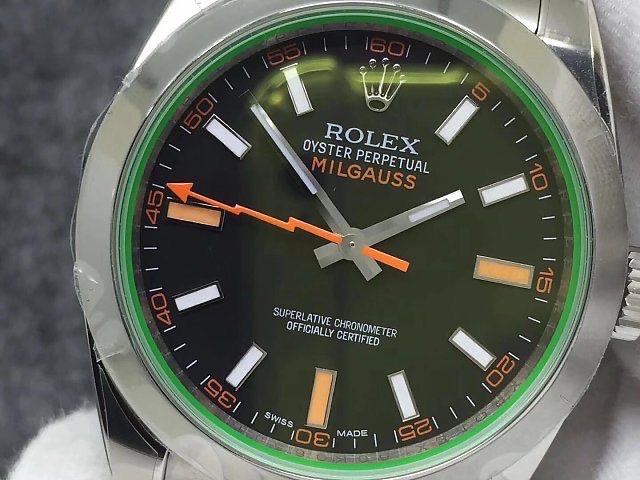 Rolex Milgauss 40mm - 2