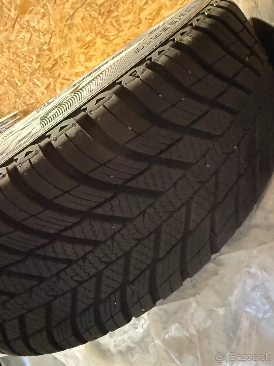 205/55 R16 zimné KIA - 2