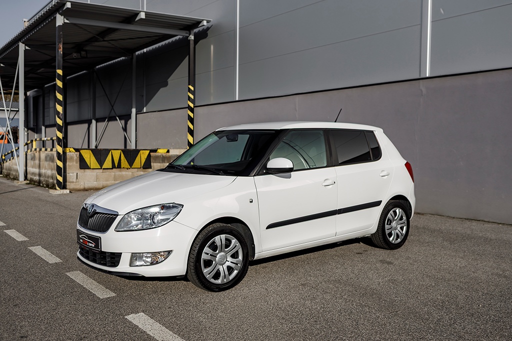 Škoda Fabia Ambiente 1 16V 63kW M5 12/2012 - 2