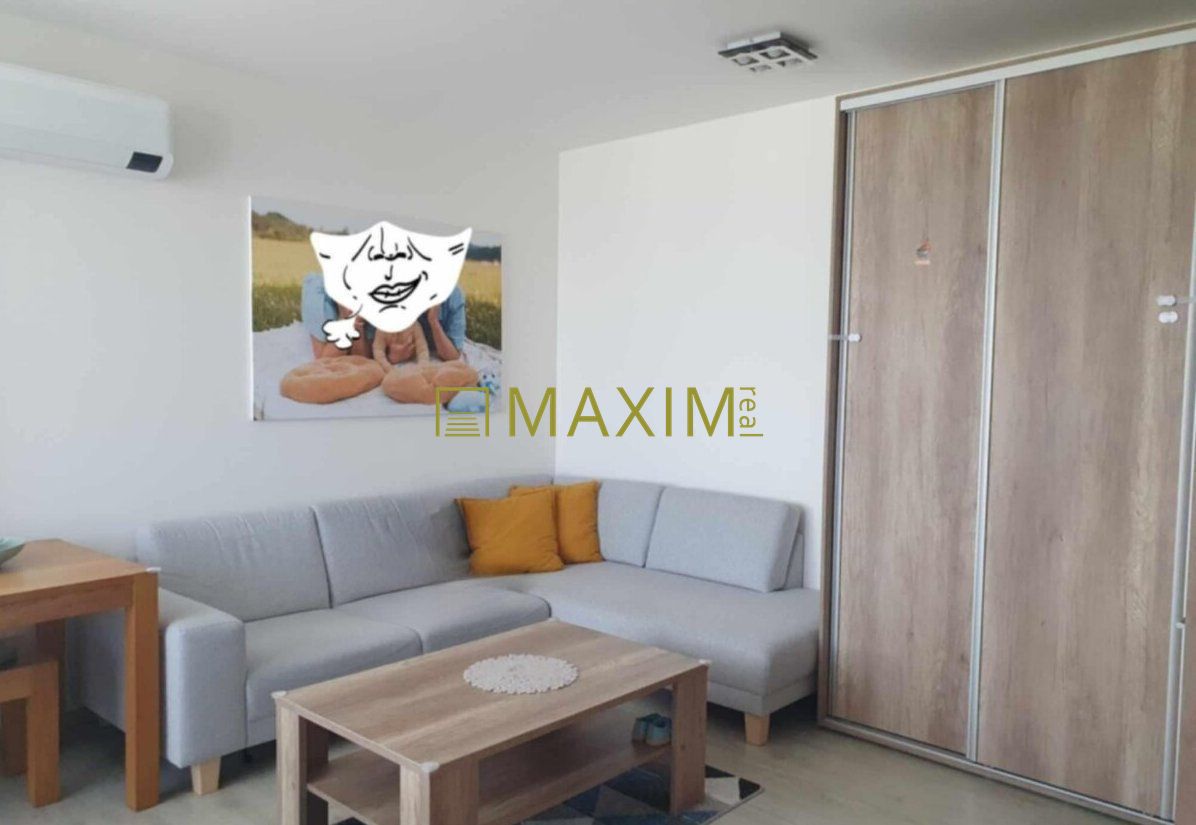 PREDAJ - Moderný 2-izbový byt v novobstavbe v tichej časti D - 2