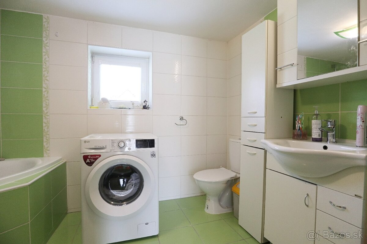 ZNÍŽENÁ CENA - RD v krásnom prostredí - nízke náklady - - 2