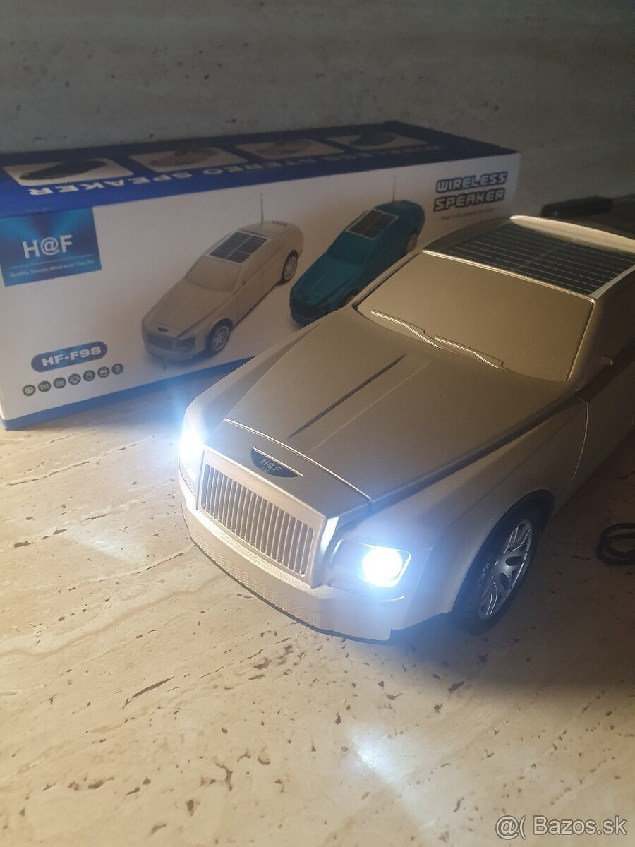 Predam nove auto HOF BENTLEY-Radio-SOLAR - 2