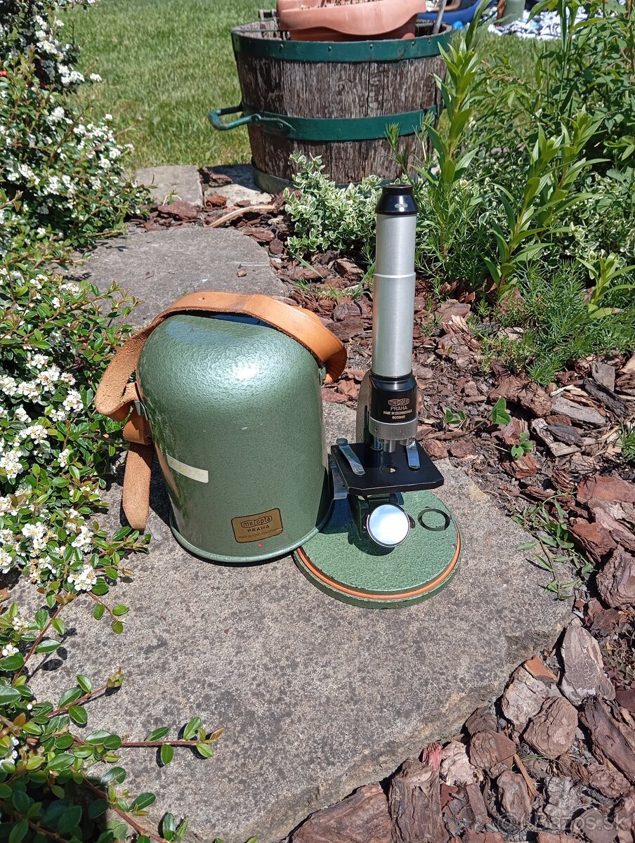 Retro starý mikroskop Meopta - 2