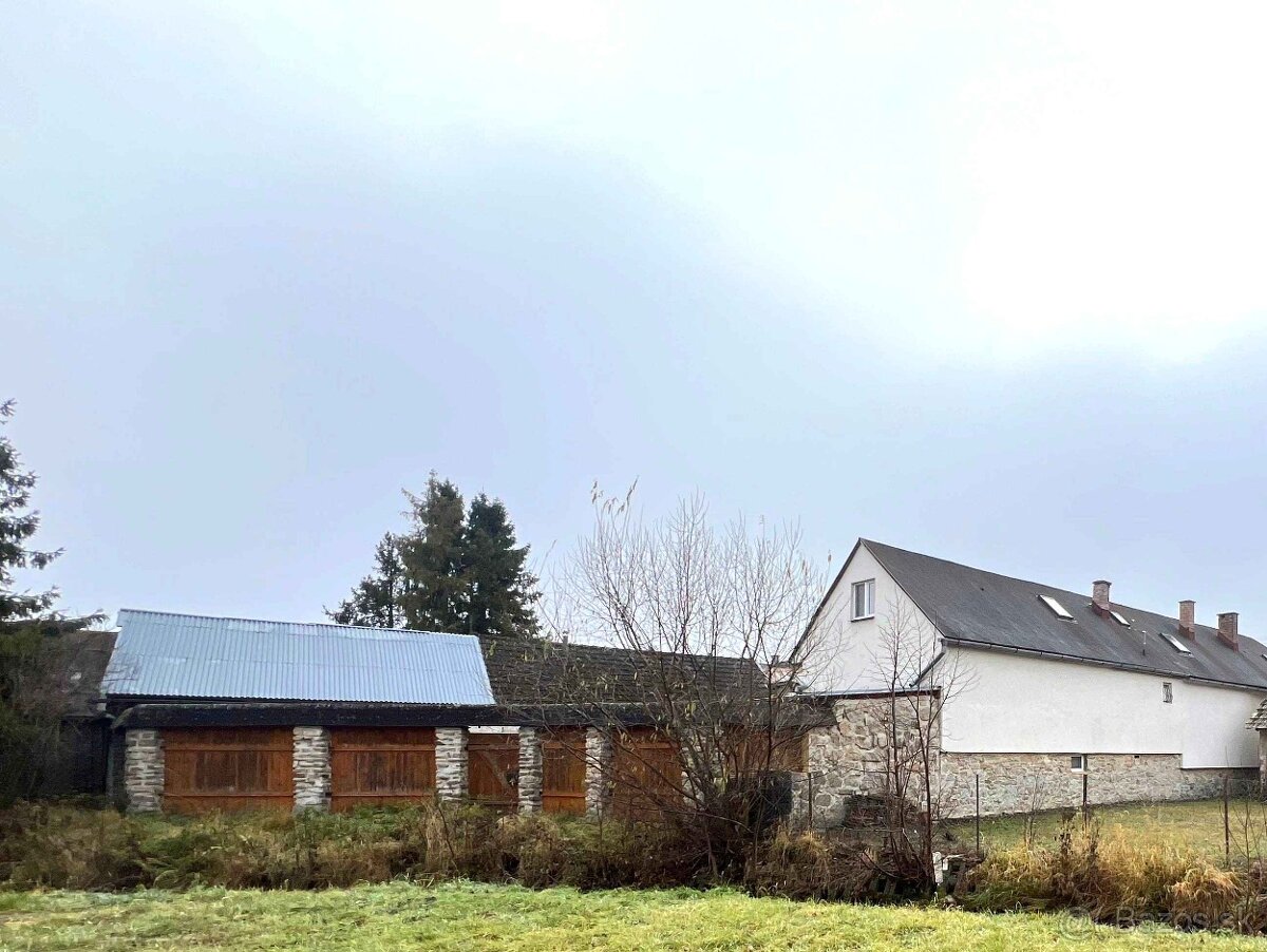 Vidiecky dom Batizovce – dvojgeneračné bývanie / investícia - 2