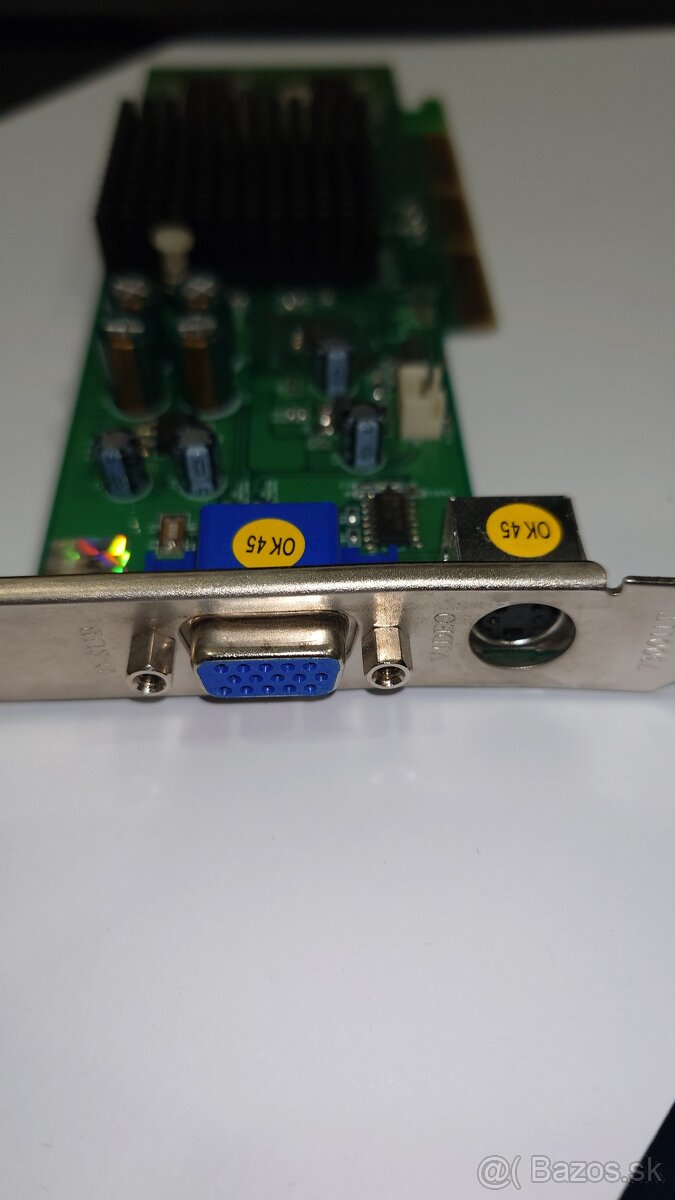 GeForce4 MX440 64 MB AGP 8x - 2