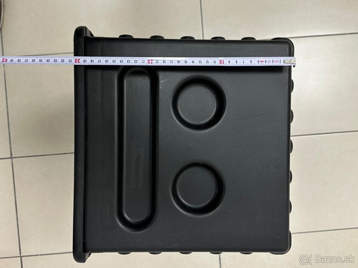 Plastový kontajner - 2