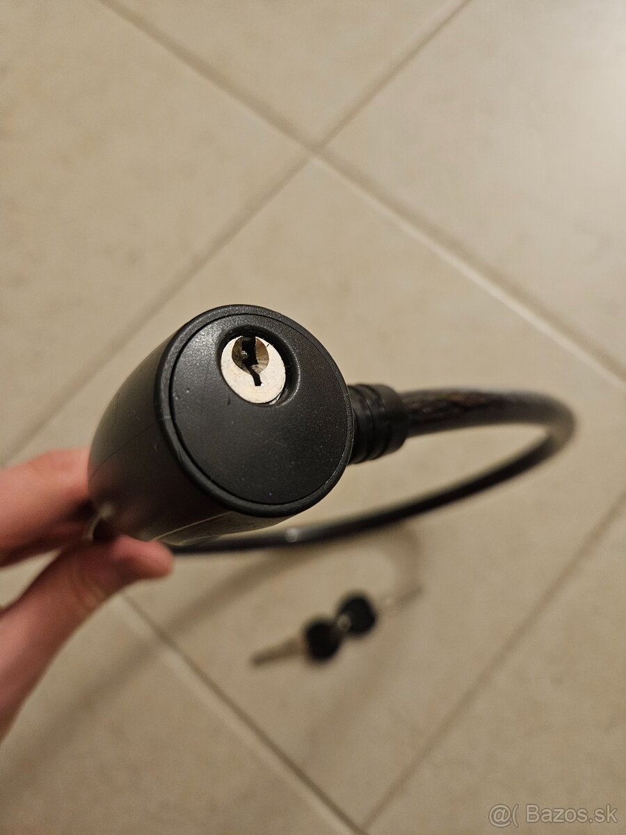 Zámok na bicykel - 2