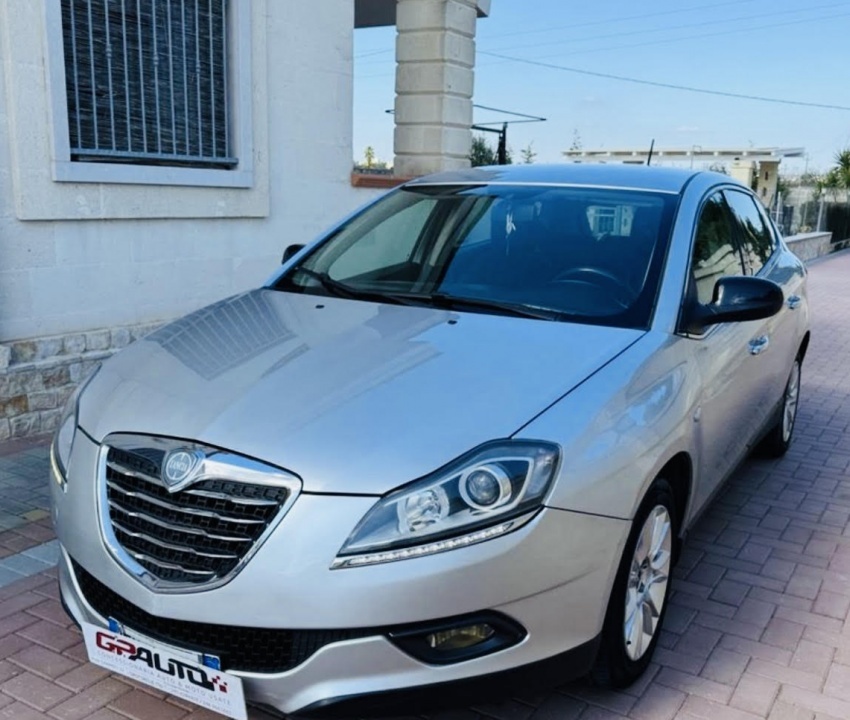 Lancia Delta 1.6 JTD, SK ŠPZ - 2