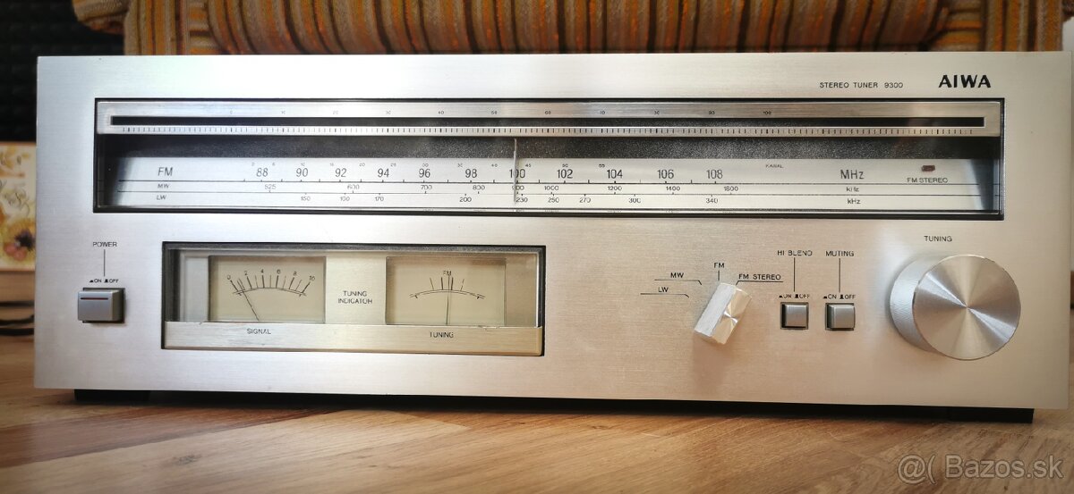 Tuner Aiwa 9300 - 2