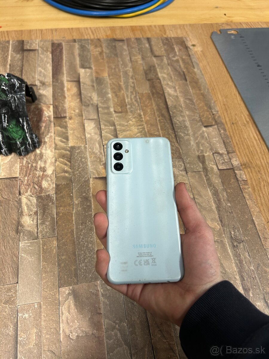 Samsung galaxy M13 - 2