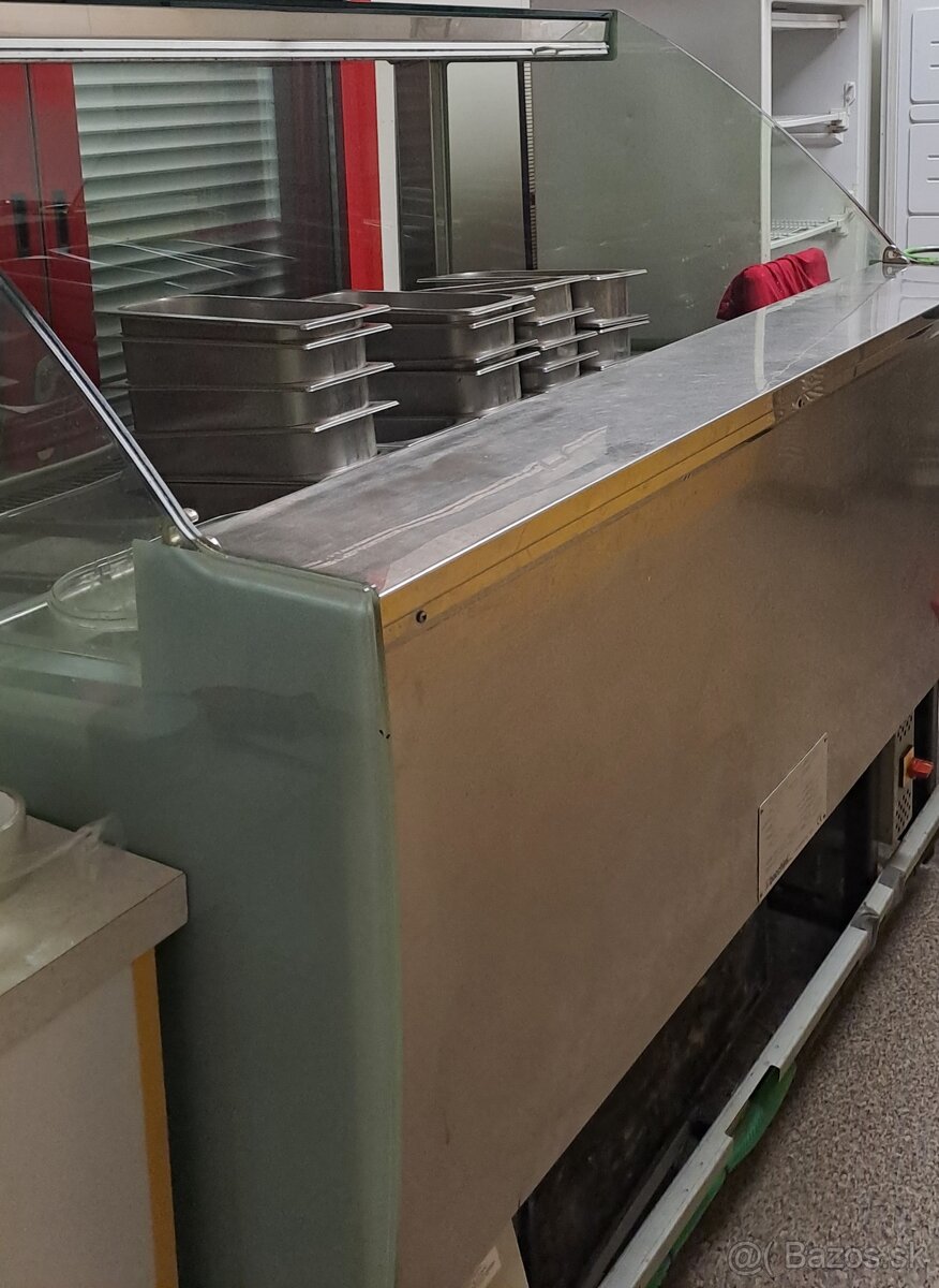 zmrzlinova vitrina - 2