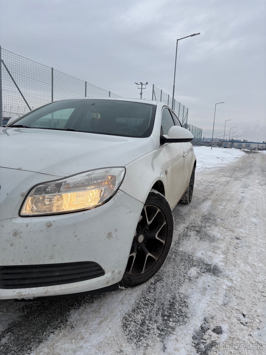 Predám Opel Insignia - 2