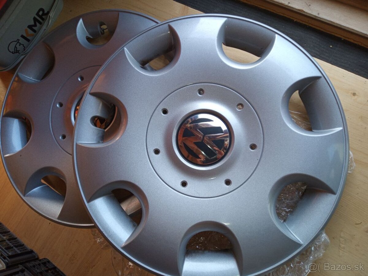 15" originálne puklice Volkswagen. - 2